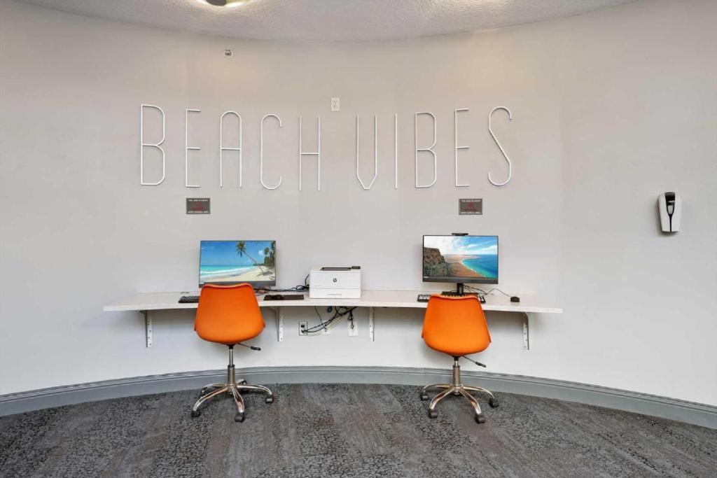 דייטונה ביץ' Vacation In Comfort And Luxury - 3 Bedroom Direct Oceanfront - Wyndham Ocean Walk Resort 2425 מראה חיצוני תמונה