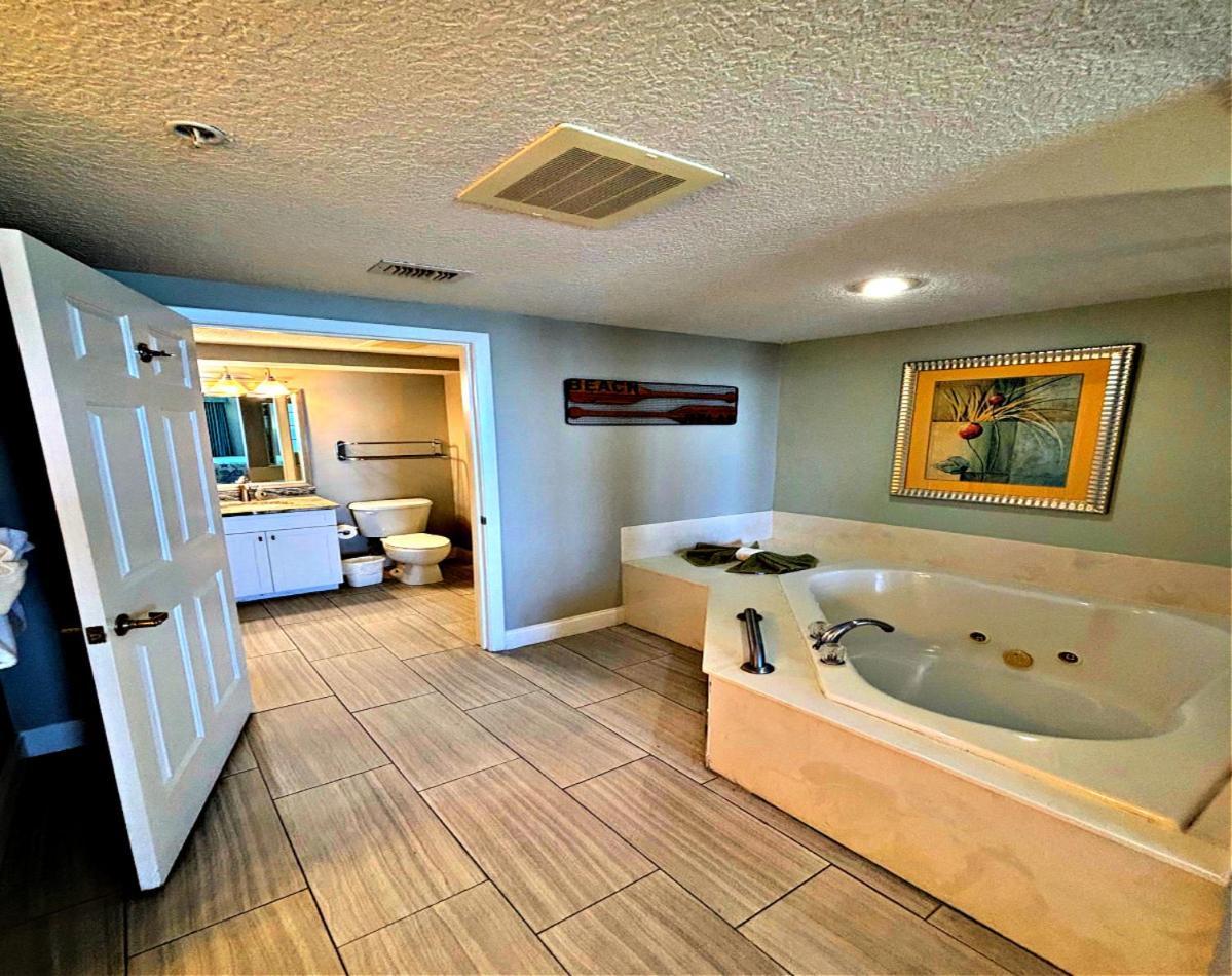 דייטונה ביץ' Vacation In Comfort And Luxury - 3 Bedroom Direct Oceanfront - Wyndham Ocean Walk Resort 2425 מראה חיצוני תמונה