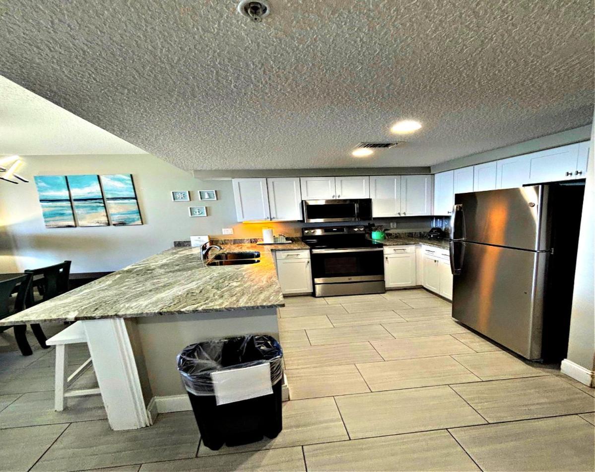 דייטונה ביץ' Vacation In Comfort And Luxury - 3 Bedroom Direct Oceanfront - Wyndham Ocean Walk Resort 2425 מראה חיצוני תמונה